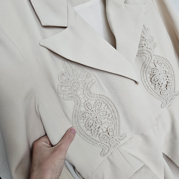 Self-Portrait Beige Tailored Crepe Lace Detail Midi Dress US Size 6 - Picture 4 of 15